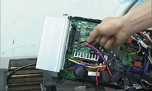 大田美的空调电话是多少